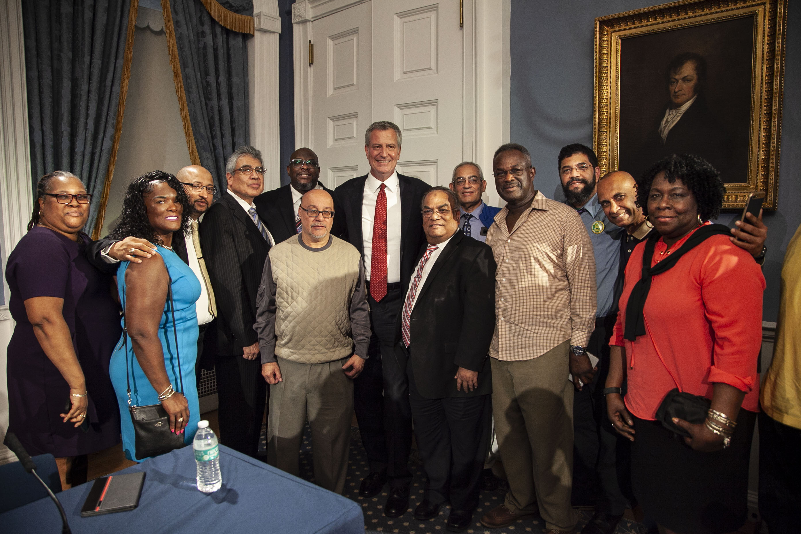 DC 37 Negotiates contract with City.