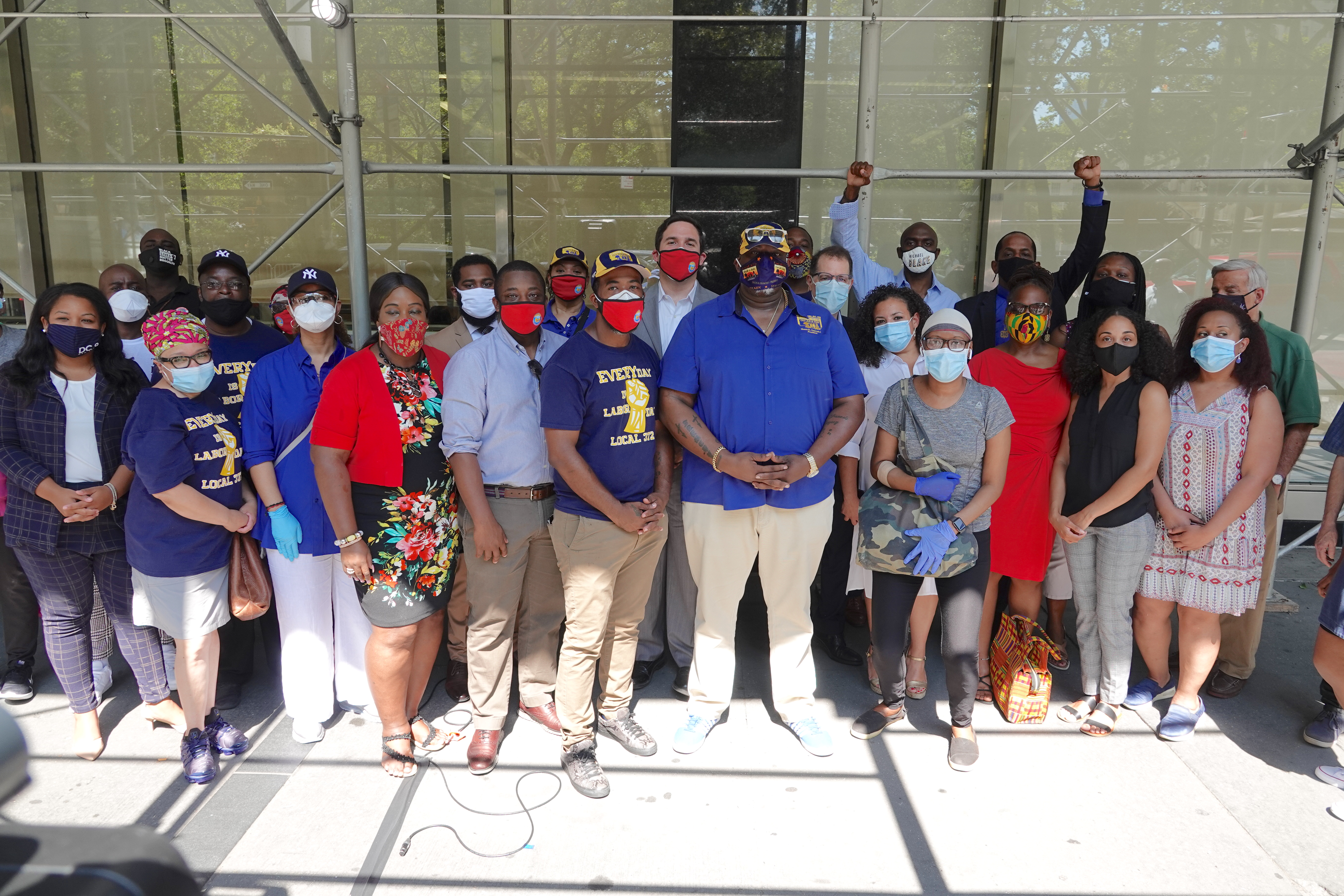 Local 372 Presses for Ventilation and Cooling in All Public Schools 