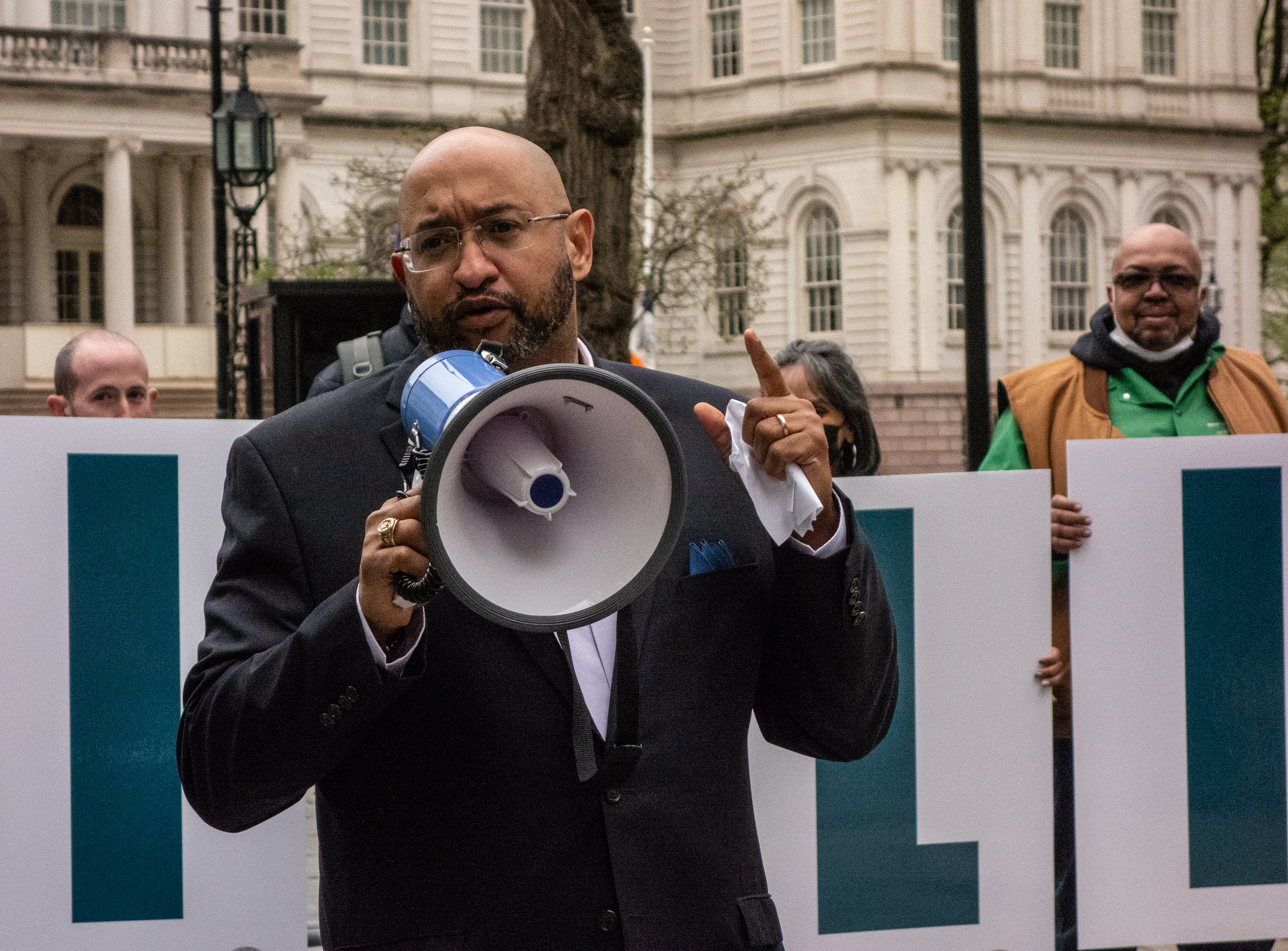 Speaking Out Against Unfair Hospital Costs