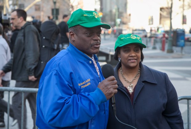 On March 23, DC 37 Housing Committee Chair and Local 2627 President Robert Ajaye and the union’s Municipal Employees Housing Program Director Ruth Peña spoke shortly before DC 37 joined hundreds of other union and housing activists at a rally in lower Manhattan to celebrate the City Council’s passage of Mayor Bill de Blasio’s affordable housing plan.