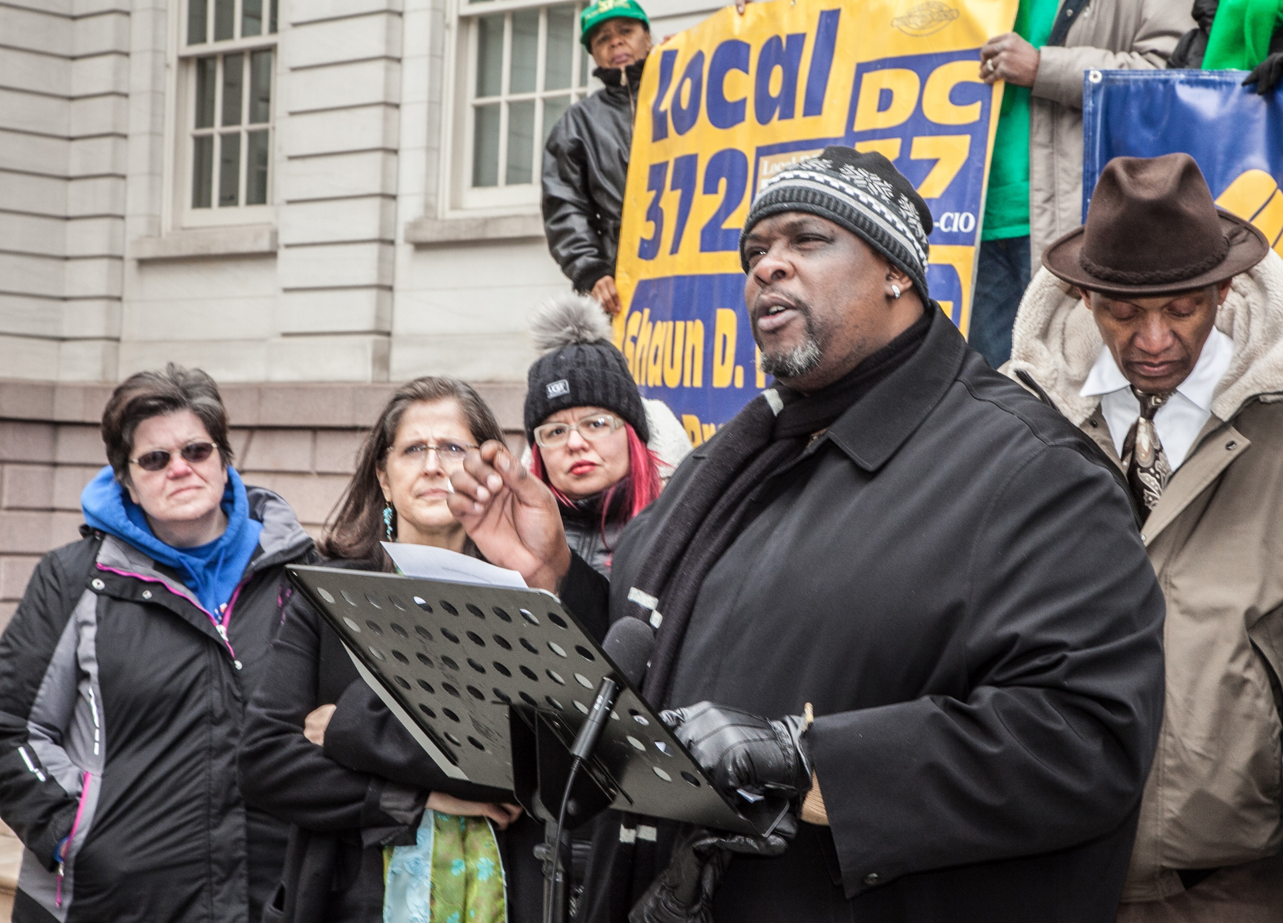 L_372_presser_0314_18_lee (1 of 1)