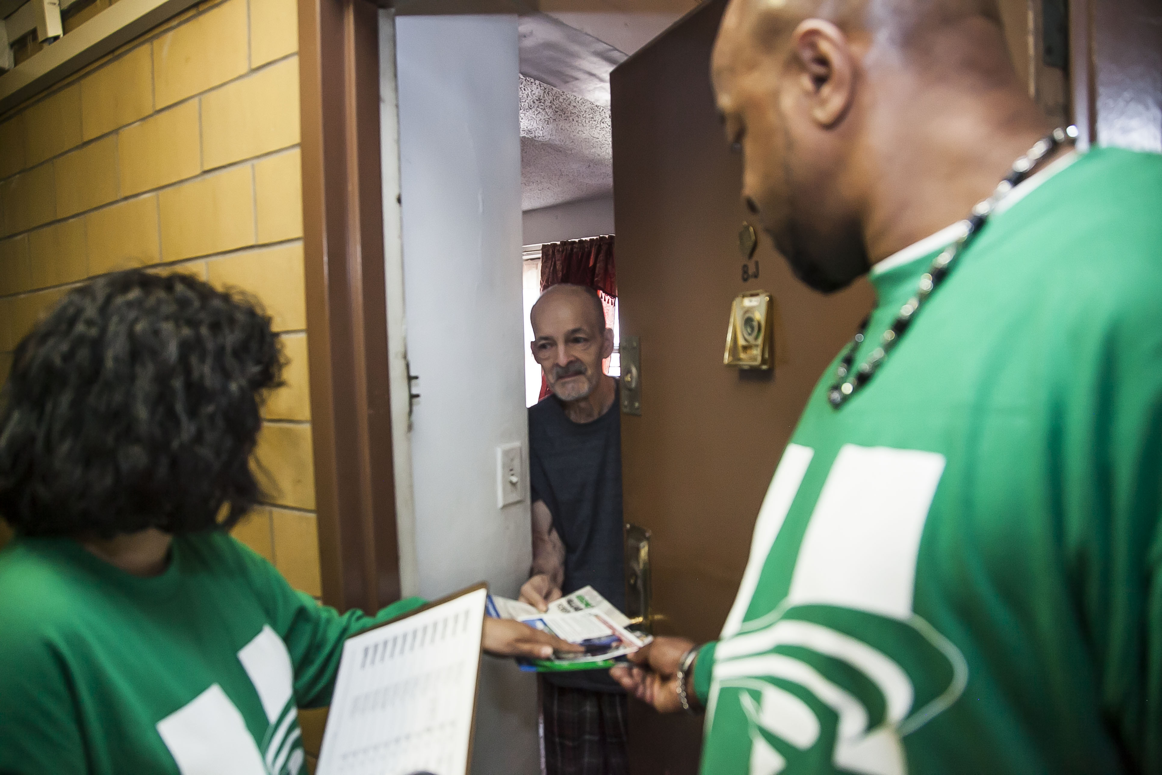 DC 37 Activists Help Clinton Win New York’s Democratic Presidential Primary